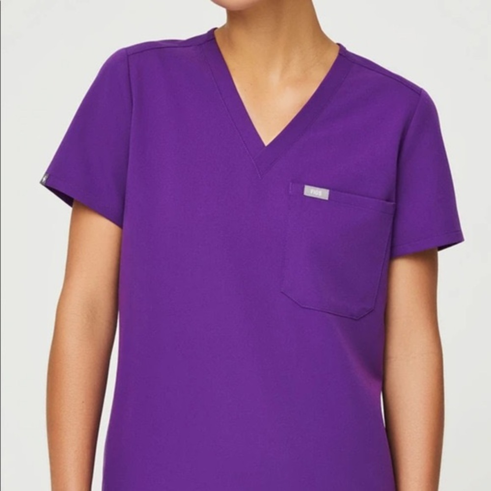 FIGS MAGIC PURPLE SCRUB TOP SMALL **LIMITED EDITION**